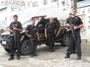 Megaoperação no Rio conta com 21 mil policiais, diz PM