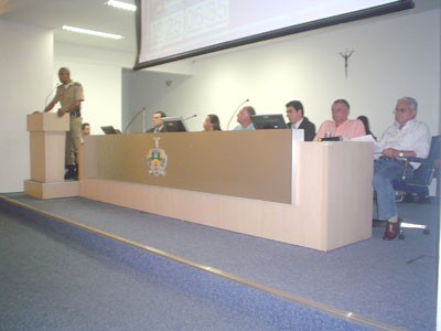 Deputado Federal Geraldo Thadeu participa de audiência que discute Segurança Pública em Poços de Caldas 