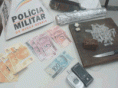 Suspeitos de vender droga na Praça Getulio Vargas são detidos( Alfenas)